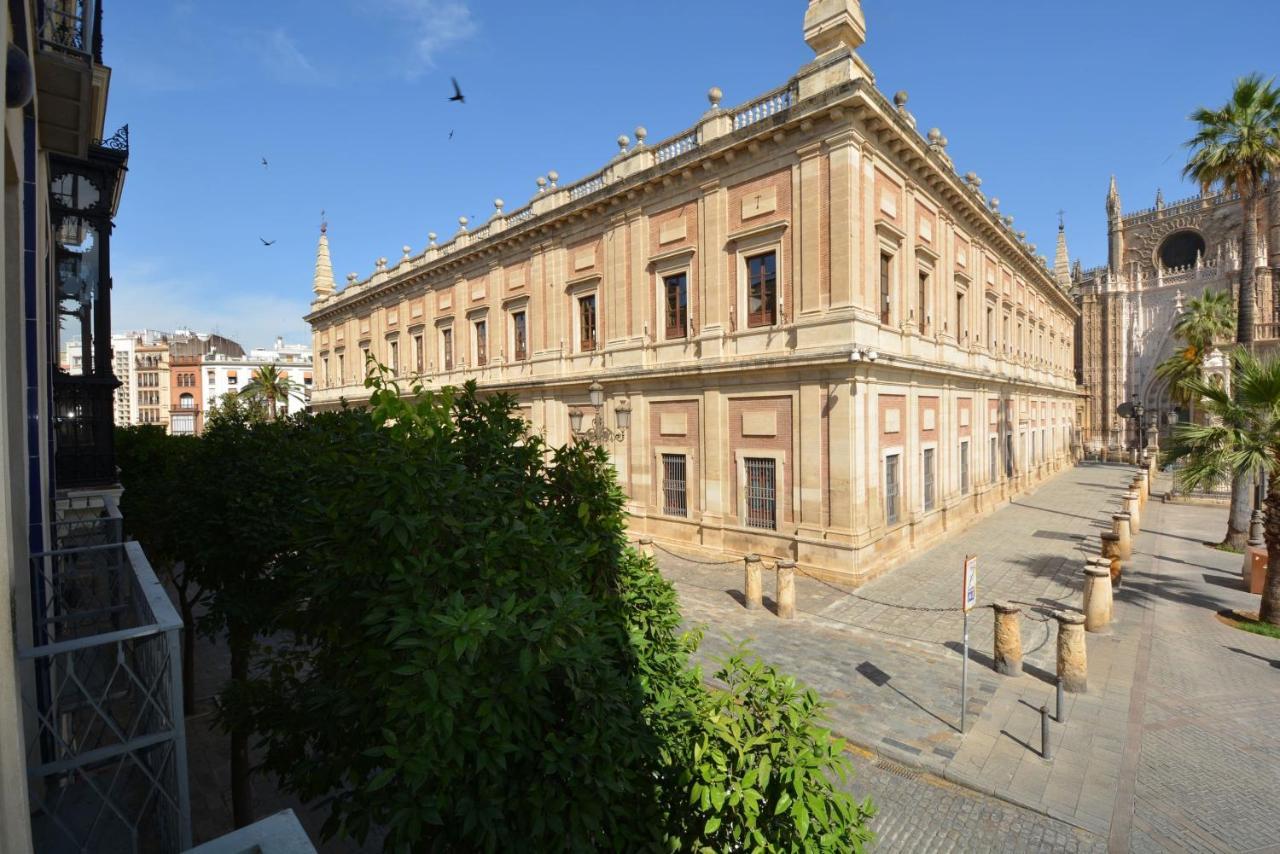 Luxury Apartment With Views To Alcazar, Cathedral And Giralda. Sevilla Exteriér fotografie