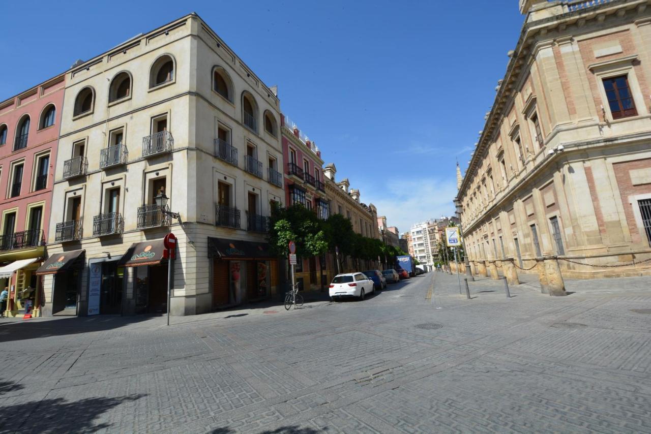 Luxury Apartment With Views To Alcazar, Cathedral And Giralda. Sevilla Exteriér fotografie