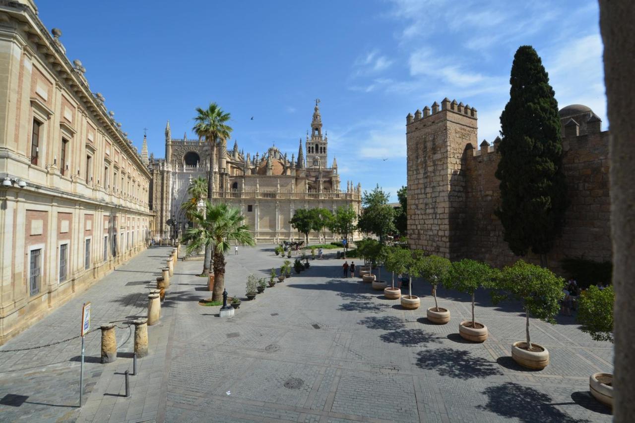 Luxury Apartment With Views To Alcazar, Cathedral And Giralda. Sevilla Exteriér fotografie