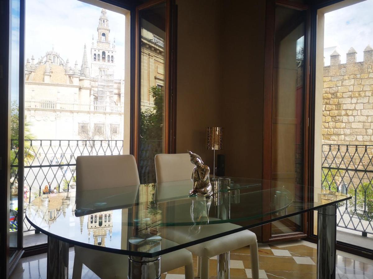 Luxury Apartment With Views To Alcazar, Cathedral And Giralda. Sevilla Exteriér fotografie