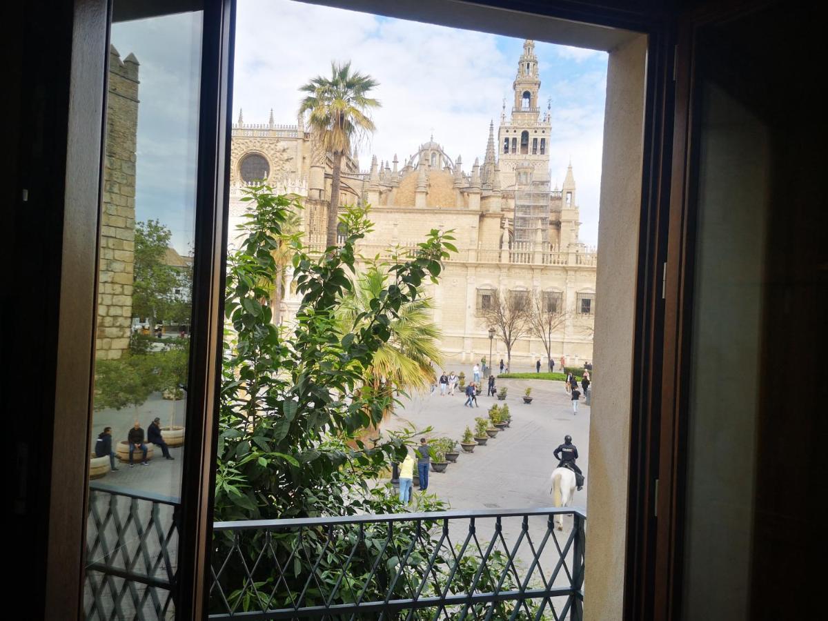 Luxury Apartment With Views To Alcazar, Cathedral And Giralda. Sevilla Exteriér fotografie