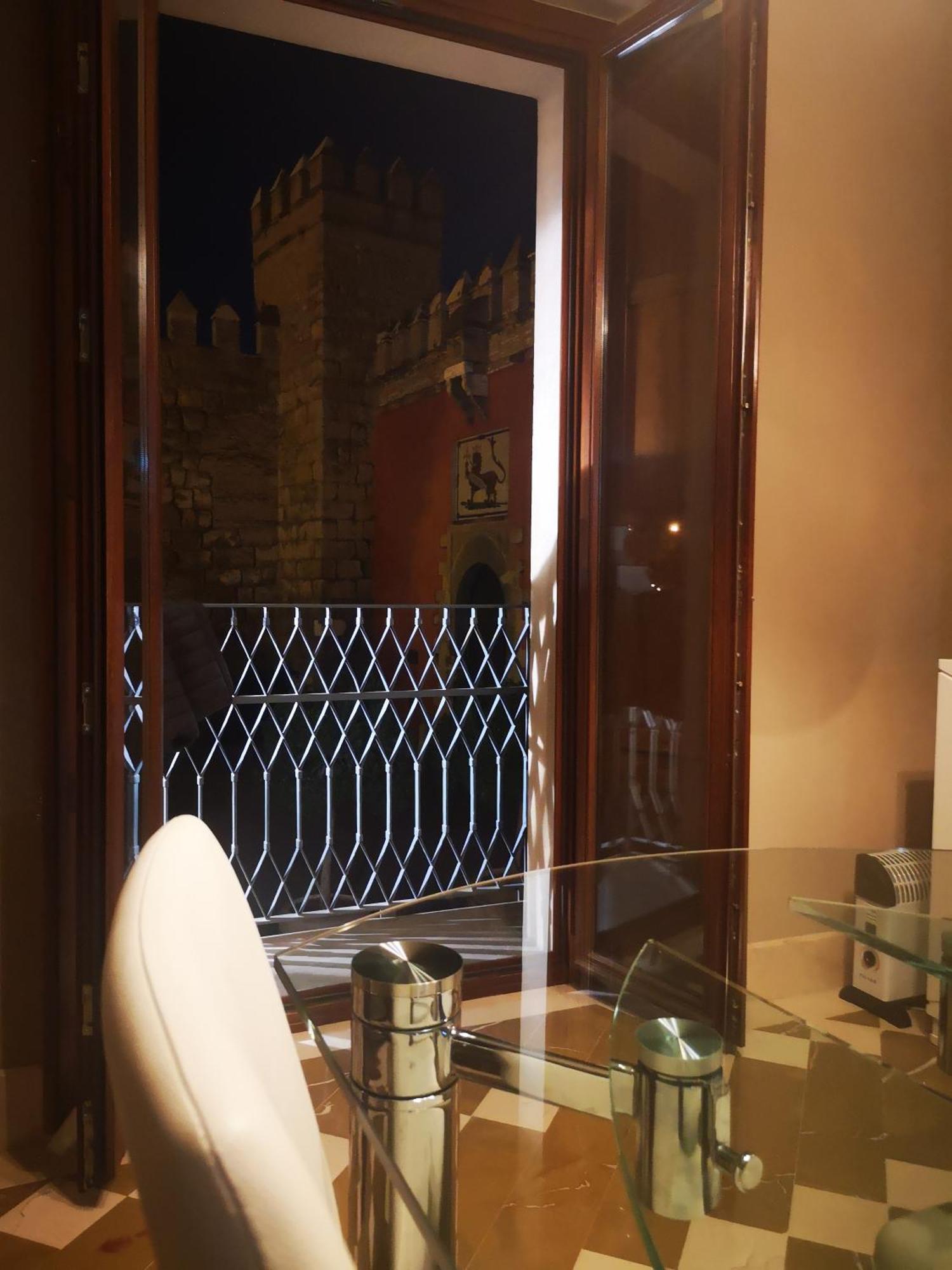 Luxury Apartment With Views To Alcazar, Cathedral And Giralda. Sevilla Exteriér fotografie